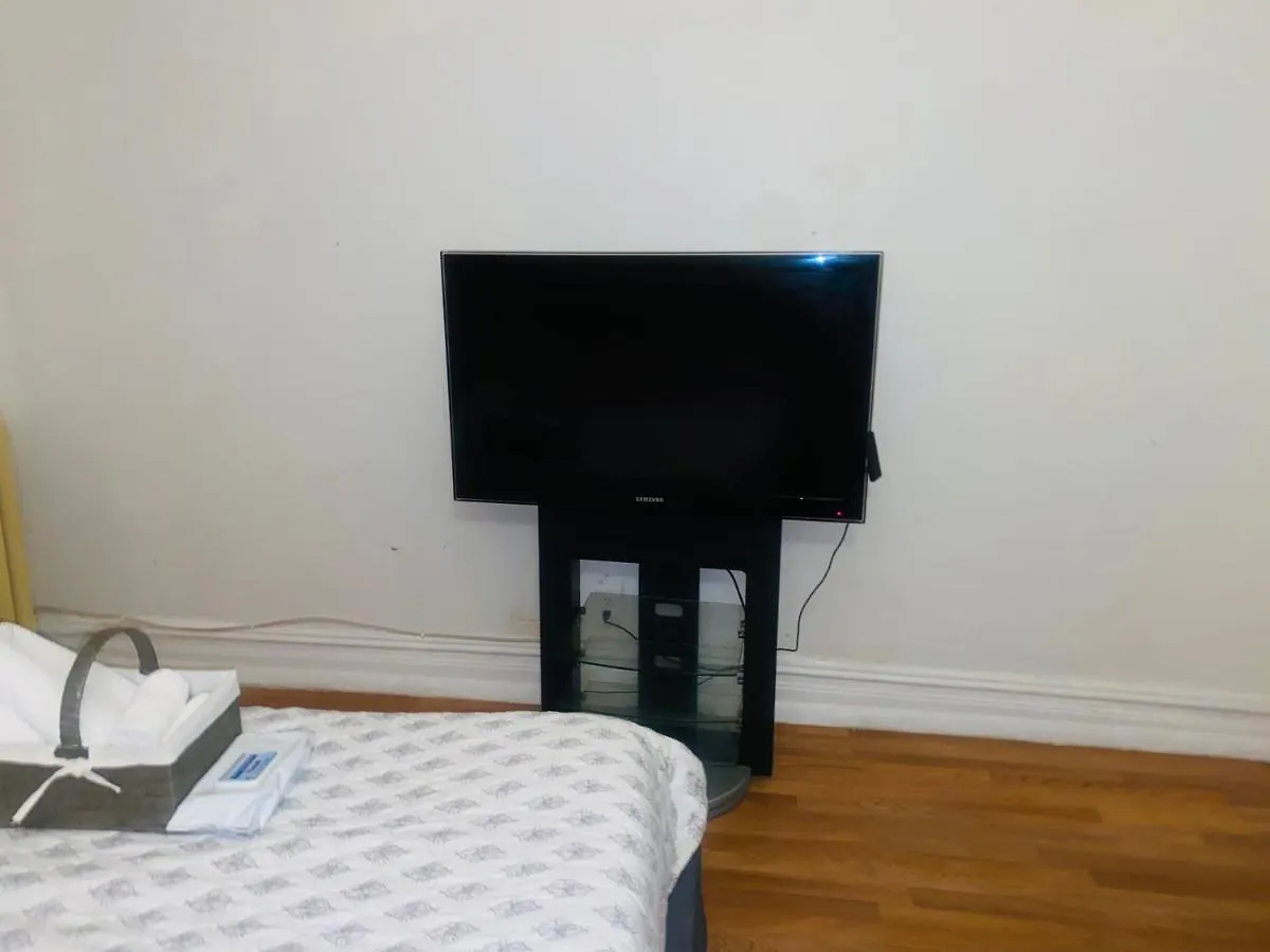 Cozy Comfort In Brooklyn Νέα Υόρκη Δωμάτια σε οικογενειακή κατοικία